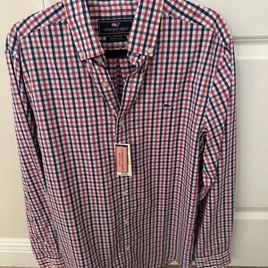 Men’s Vineyard Vines shirt